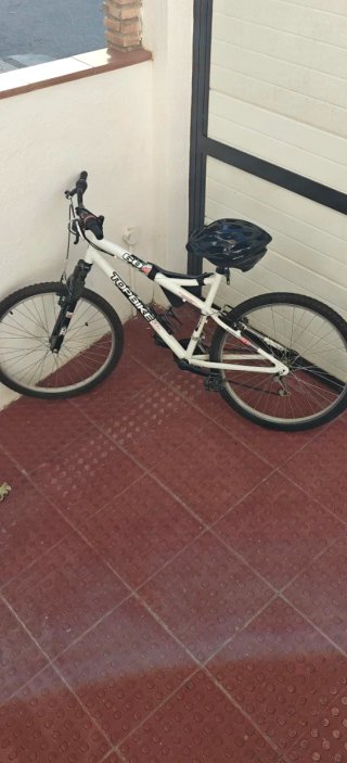 Bicicleta de Montaña + casco