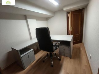 Oficina en alquiler en Candelaria - Peña de Francia en Zamora