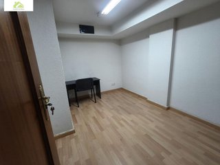 Oficina en alquiler en Candelaria - Peña de Francia en Zamora