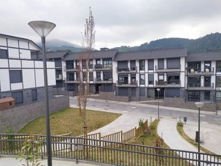 Piso en alquiler en Errekaldeberri - Larraskitu en Bilbao