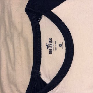 Camiseta Hollister Blanca y Azul Talla M