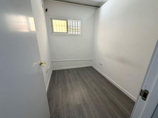 Local comercial en alquiler en Carranque - Haza Cuevas en Málaga