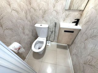 Local comercial en alquiler en Carranque - Haza Cuevas en Málaga