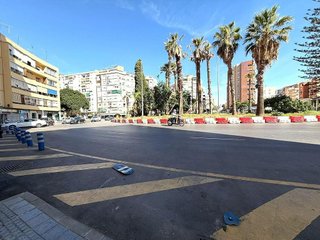 Local comercial en alquiler en Carranque - Haza Cuevas en Málaga