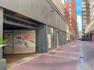 Garaje en alquiler en Pº Zorrilla - Cuatro de Marzo en Valladolid
