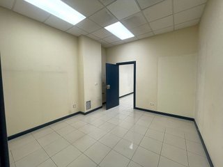 Local comercial en alquiler en Cascajos - Piqueras en Logroño