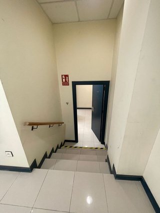 Local comercial en alquiler en Cascajos - Piqueras en Logroño