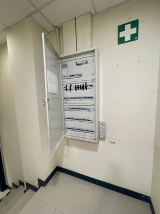 Local comercial en alquiler en Cascajos - Piqueras en Logroño