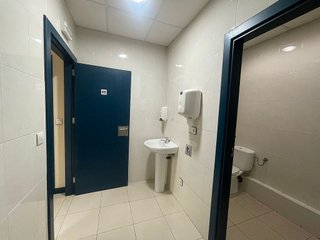 Local comercial en alquiler en Cascajos - Piqueras en Logroño