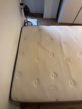 Cama Completa 140x190 (Colchón + Somier)