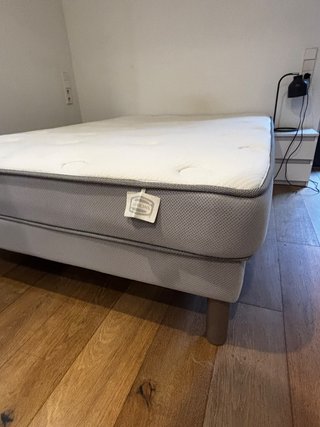 Cama Completa 140x190 (Colchón + Somier)