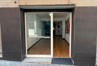 Local comercial en alquiler en La Plana en Esplugues de Llobregat