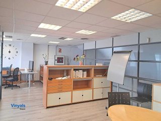 Nave industrial en alquiler en Pomar en Badalona