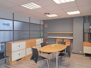 Nave industrial en alquiler en Pomar en Badalona