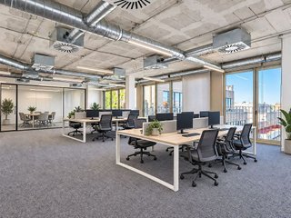 Oficina en alquiler en La Dreta de l'Eixample en Barcelona