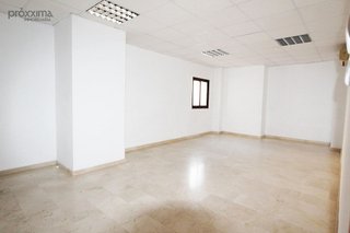 Oficina en alquiler en Avenida de las Ciencias en Sevilla