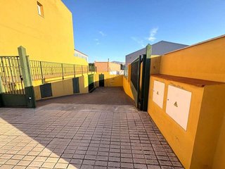 Garaje en venta en El Mayorazgo - El Limonar en Málaga