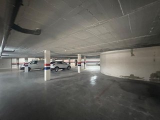 Garaje en venta en El Mayorazgo - El Limonar en Málaga