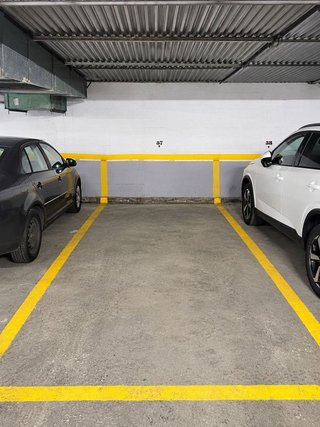 Garaje en alquiler en O Berbés - Peniche en Vigo