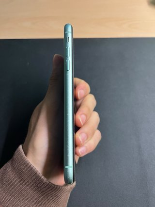 iPhone 11