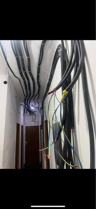 Electricista y Fontanero ECONOMICO Y PROFESIONAL