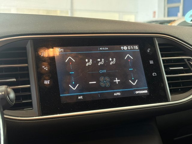Peugeot 308 5P Active Pack BlueHDi 130 S&S MAN