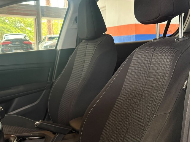 Peugeot 308 5P Active Pack BlueHDi 130 S&S MAN