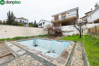 Chalet en venta en Huétor Vega