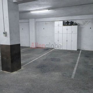 Garaje en venta en Milán - Pumarín - Teatinos en Oviedo