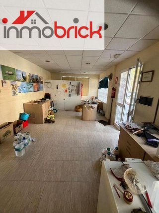 Local comercial en venta en El Valle en Lucena