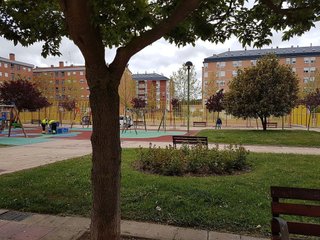 Local comercial en venta en Fuentecillas - Universidades en Burgos