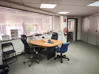 Oficina en alquiler en Sants en Barcelona
