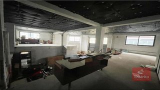 Local comercial en venta en Inmobiliaria - Barreda en Torrelavega