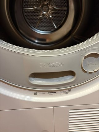 Secadora Miele T1 8kg Bomba de Calor