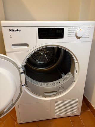 Secadora Miele T1 8kg Bomba de Calor