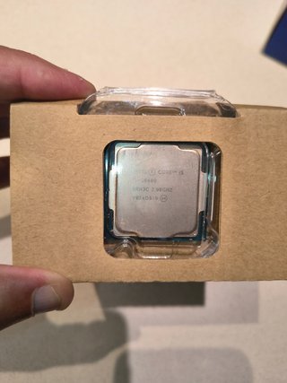 Intel Core i5-10400F Boxato