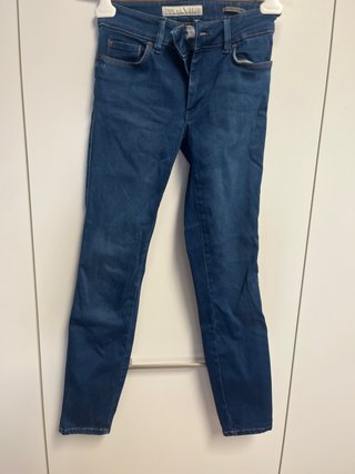 Pantalón vaquero cropped skinny T.35