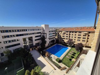 Piso en alquiler en Buenavista-Valparaíso-La Legua en Toledo