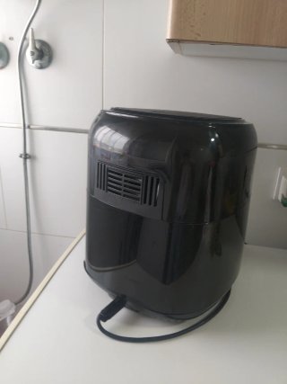 Freidora de aire negra