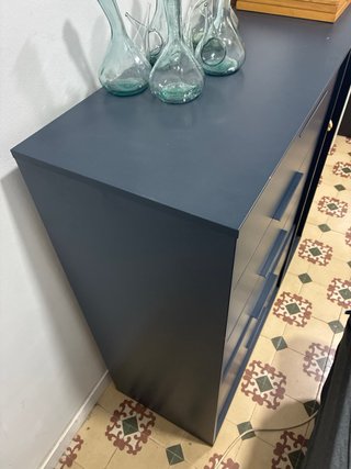 Cajonera azul con colgador