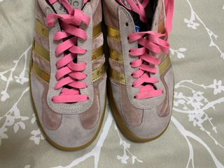 Zapatillas Adidas Rosa y Dorado