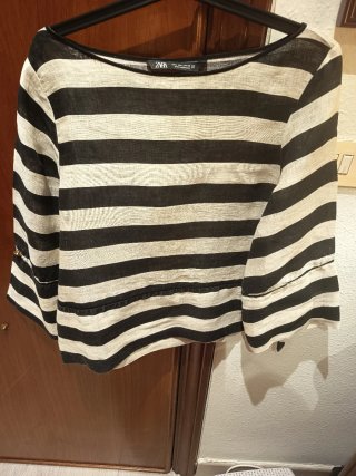 Blusa de lino a rayas Zara