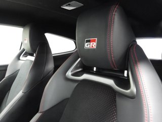 TOYOTA GR Yaris 261cv 4x4