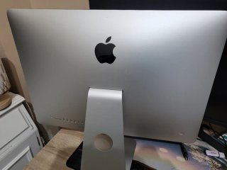 iMac 21.5 Slim (Late 2015) i5 8GB 1TB