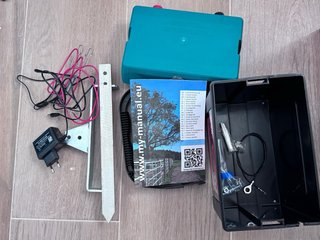 Pastor Eléctrico AKO Compact D20 con baterías