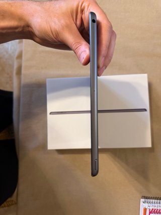 iPad 9ª Gen 10.9 2021 64gb sin cargador