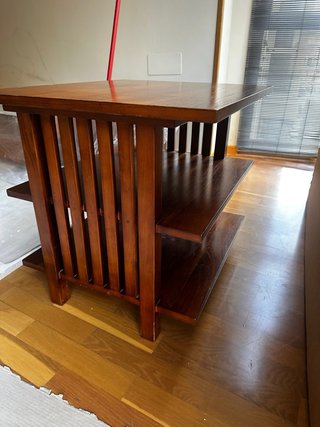 Mesa Auxiliar de Madera