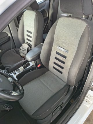 Ford Focus 2010
