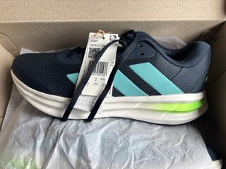 Zapatillas Adidas Galaxy 7 M.T43. Nuevas