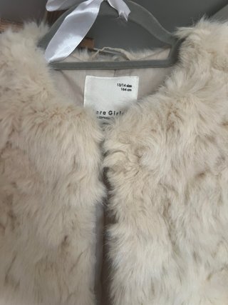 Abrigo de pelo Zara beige